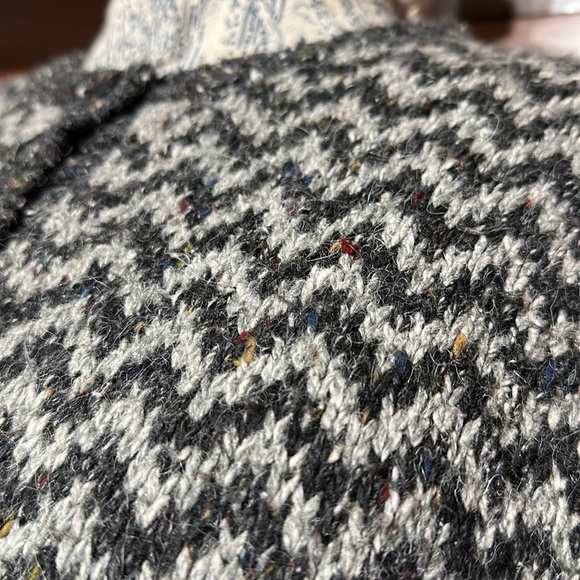 Vintage Paul Harris Designs Crew Neck Long Sleeve Zigzag Cardigan Sweater - Picture 6 of 10